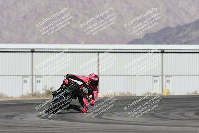 media/Jan-15-2026-Racers Edge (Thu) [[dfebeb70ab]]/2-A Group/Session 3 (Turn 16)/